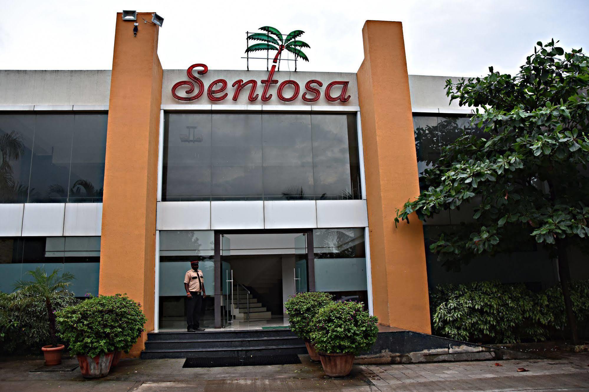 Sentosa Resorts Chinchvad Extérieur photo