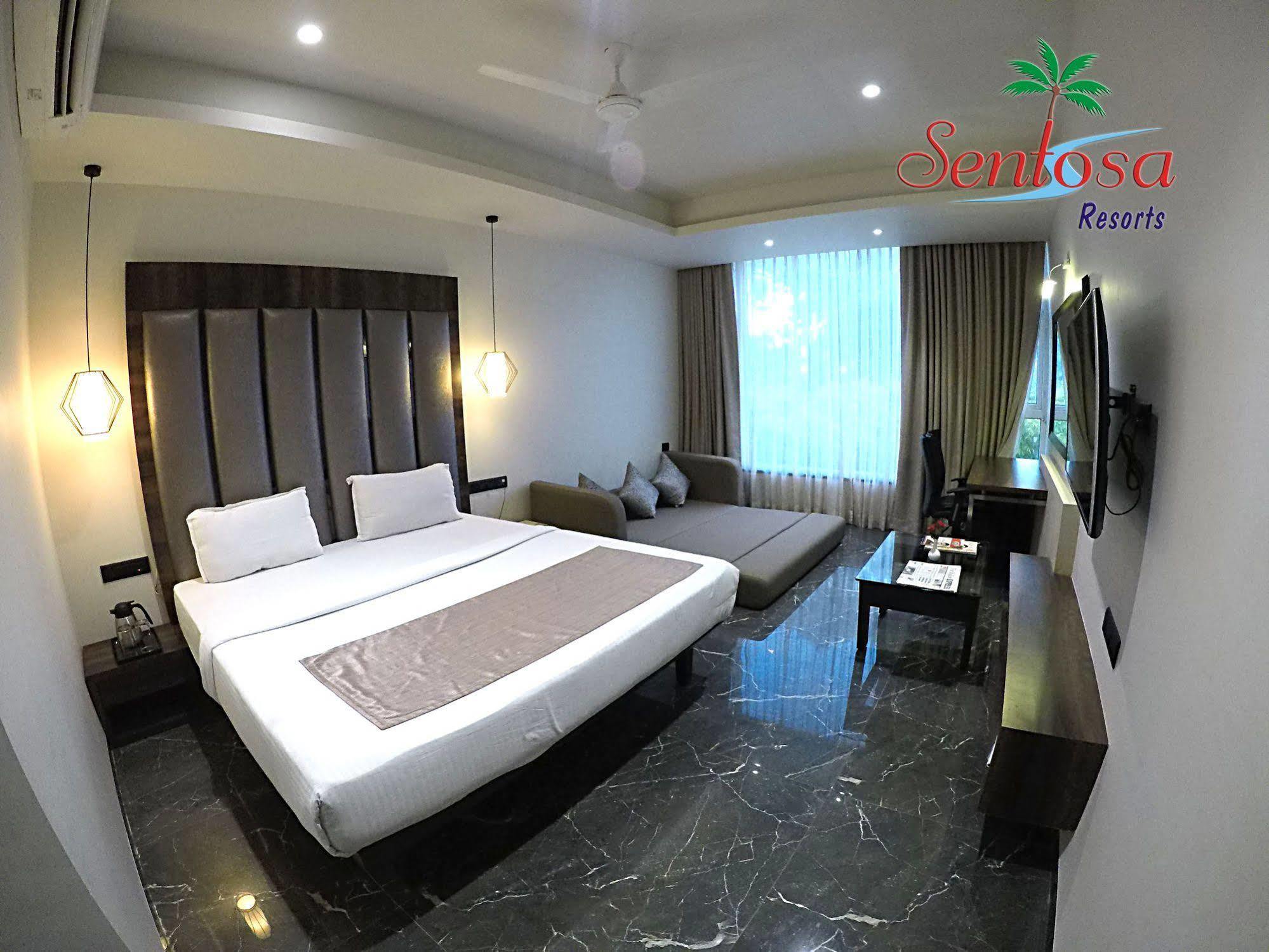 Sentosa Resorts Chinchvad Extérieur photo